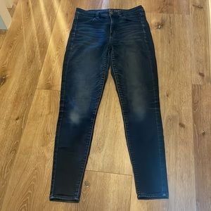 AEO Super Stretch Super Hi-Ride Jegging